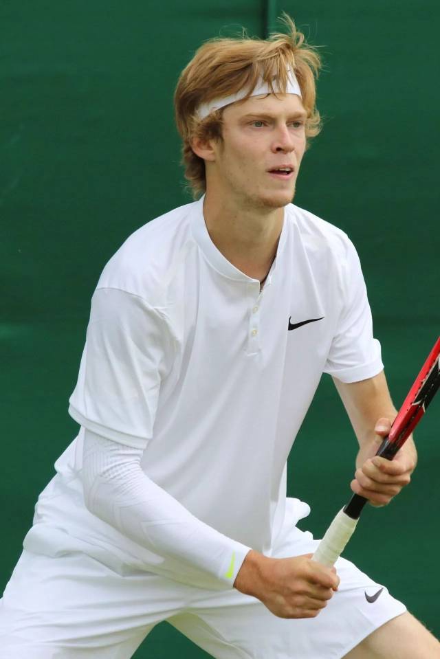 然而在近期 然而在近期